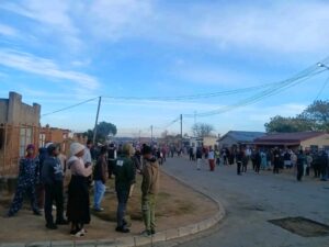 THEY CAME FOR FOREIGN BLOOD: BLOEMFONTEIN’S XENOPHOBIC MOBS LOOT AS POLICE WAVER – 140 ARRESTS, ZERO COURAGE